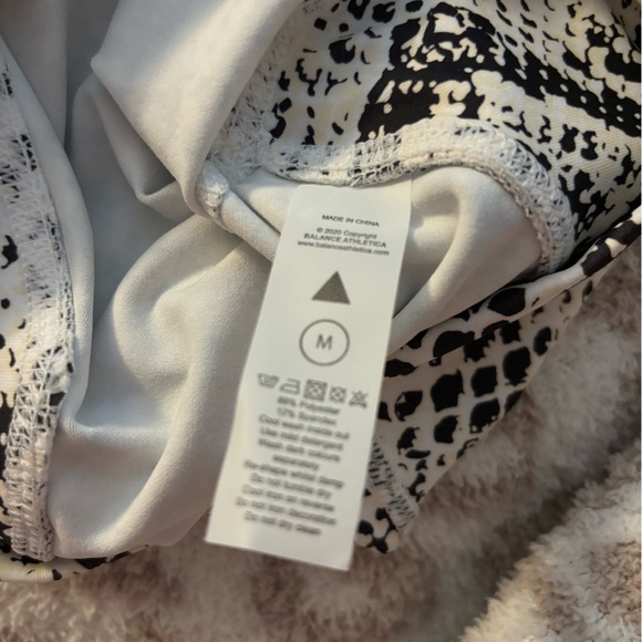 Balance Athletica Leggings - Picture 4 of 5